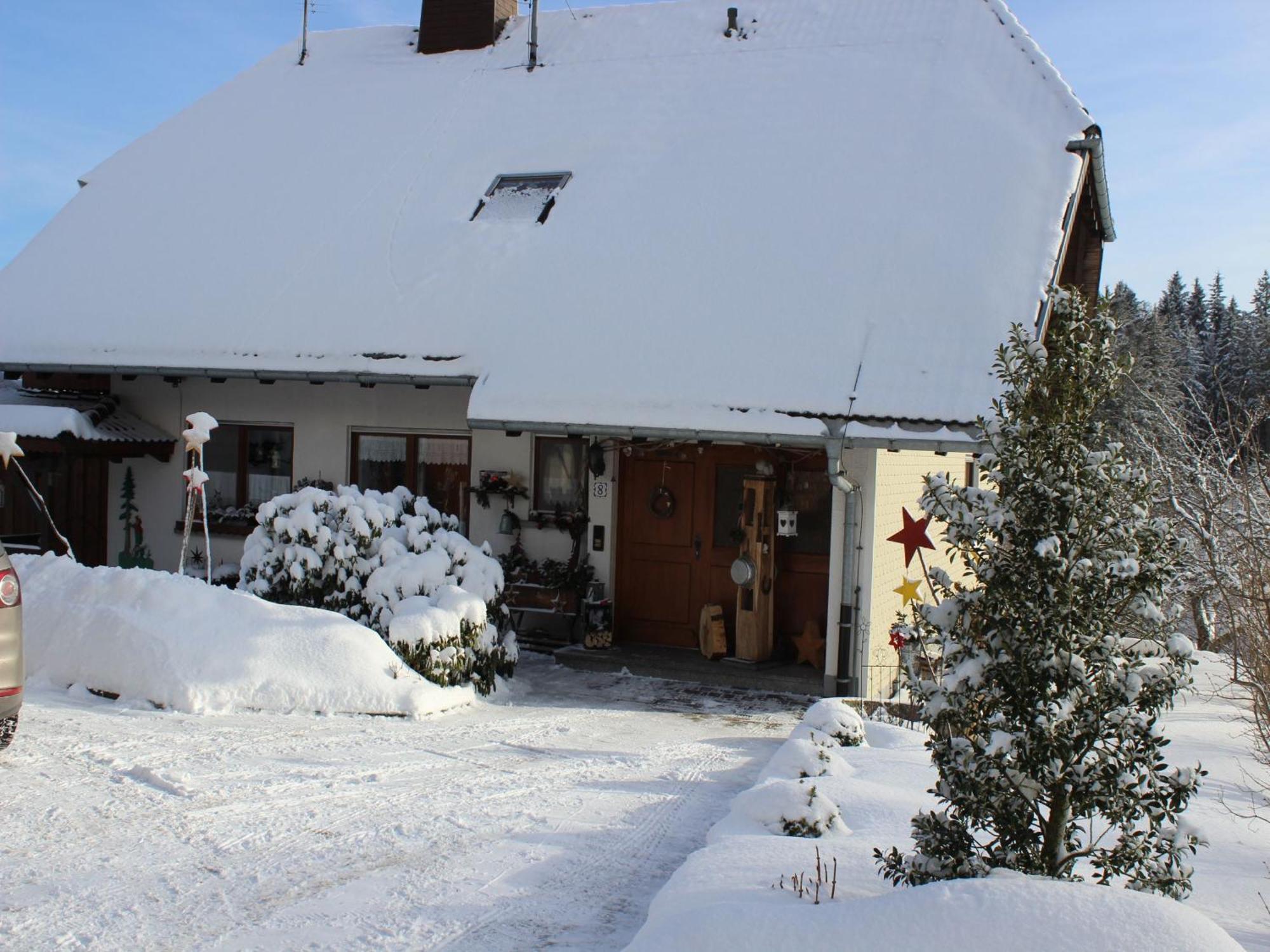 Ferienwohnung Haus Am Roetenberg Grafenhausen Exteriör bild